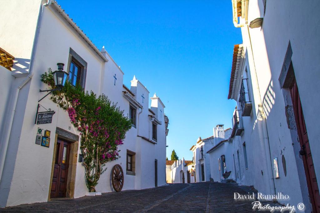 Casa Dona Antonia - Monsaraz Panzió Kültér fotó